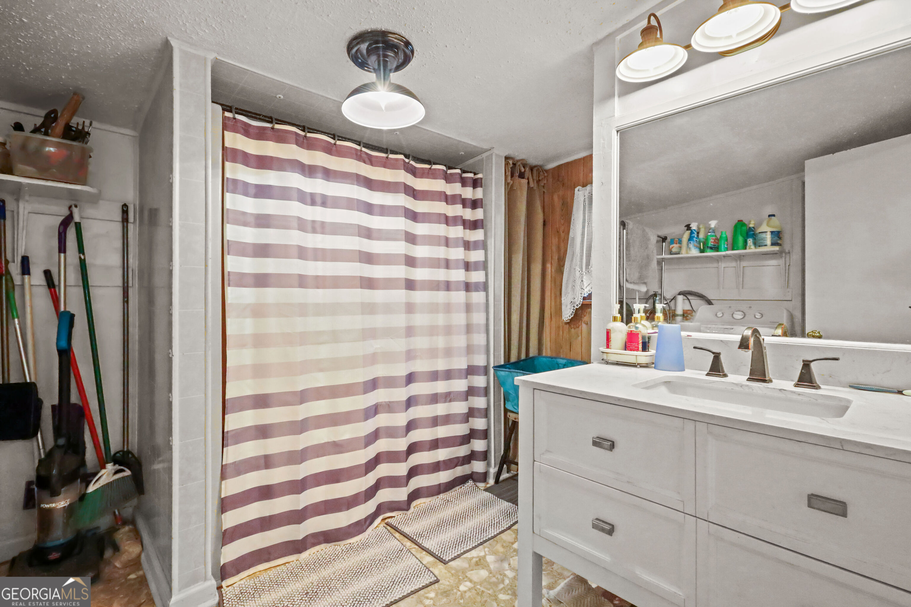 10 Cabin Road Nahunta GA 31553