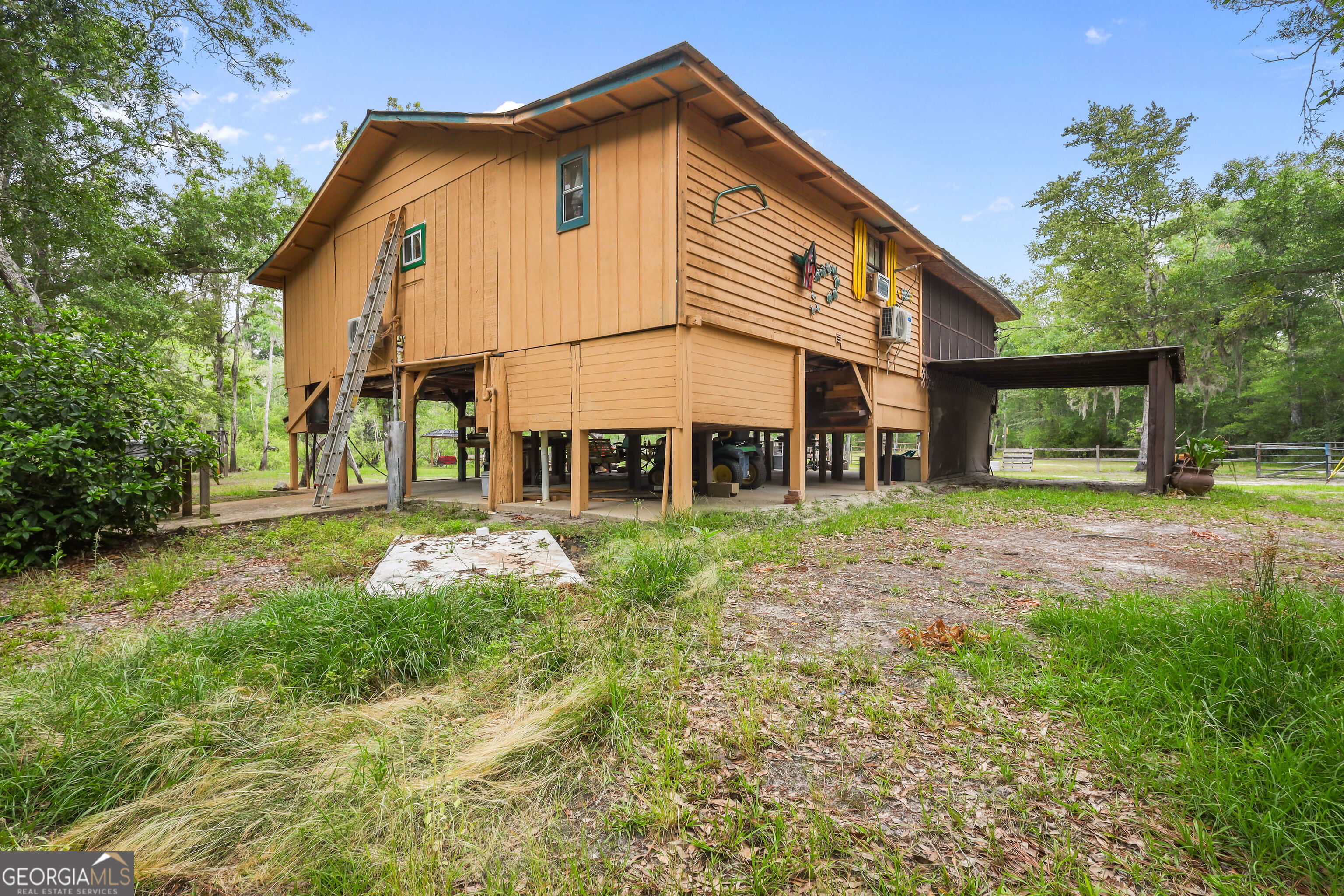 10 Cabin Road Nahunta GA 31553