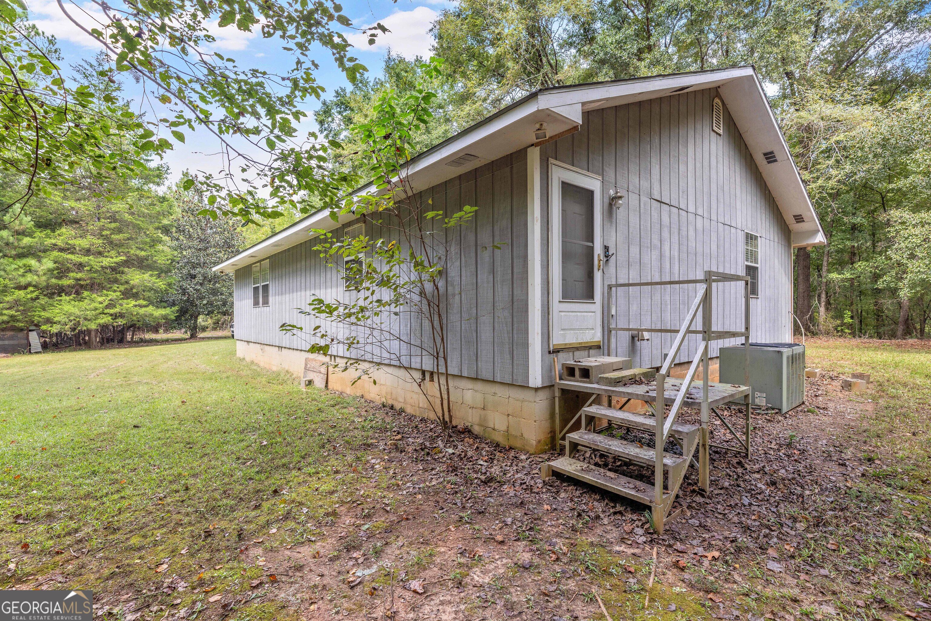 5301 Geneva Highway Talbotton GA 31827