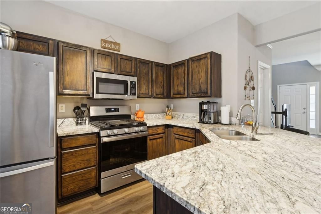 5972 Eagle Tiff Lane Sugar Hill GA 30518