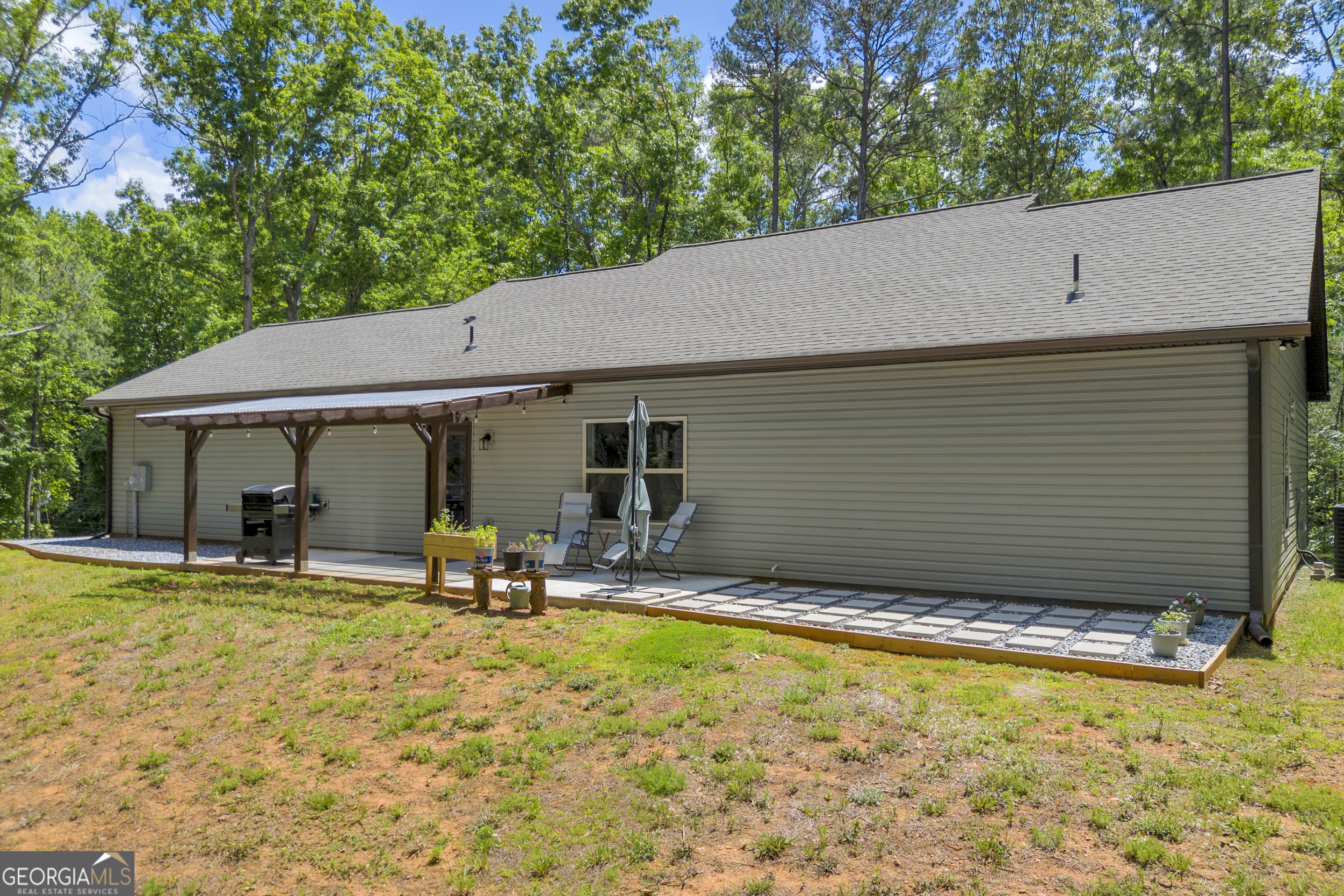 187 Old Cherokee Road Cleveland GA 30528