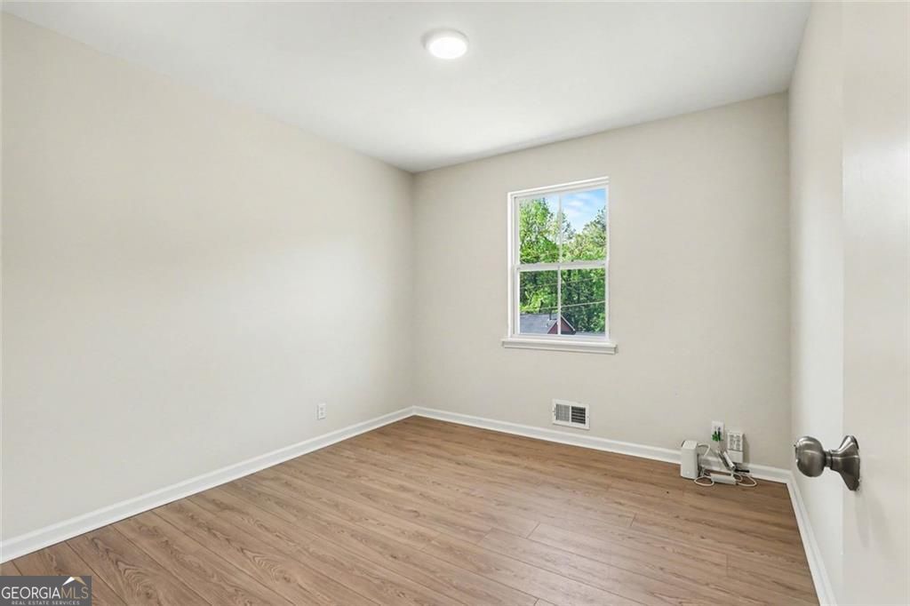 2546 Candler Woods Drive Decatur GA 30032
