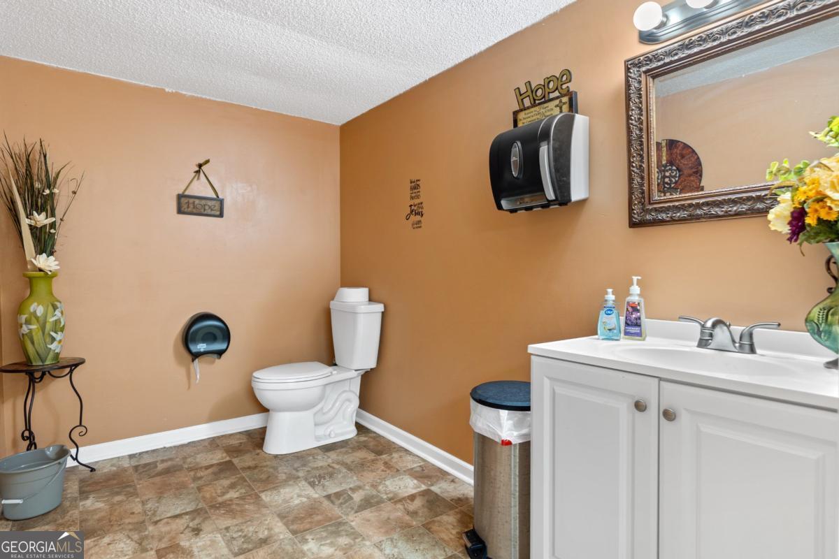 1328 Buckeye Road SE Dublin GA 31021