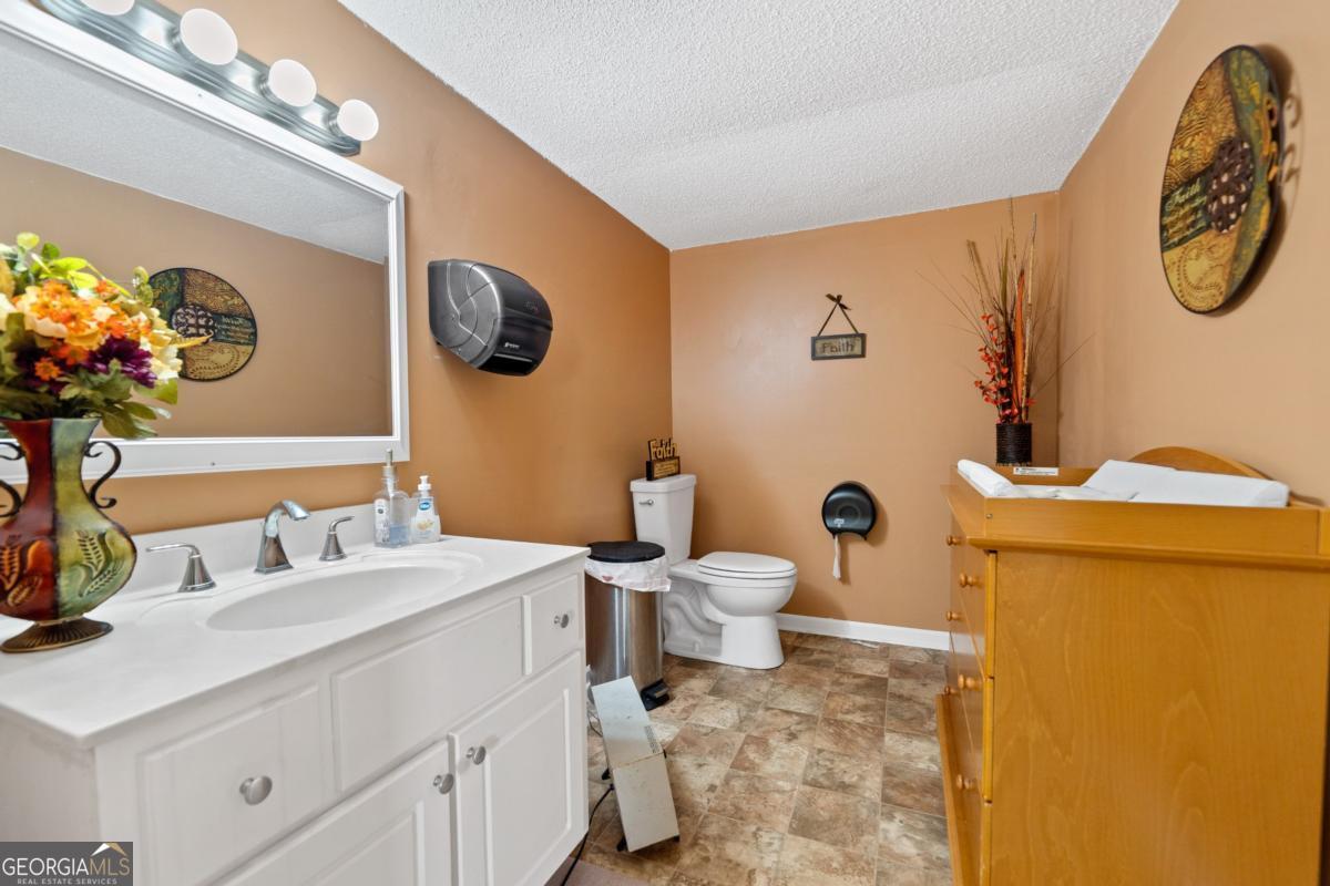 1328 Buckeye Road SE Dublin GA 31021