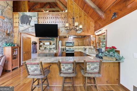 160 Indian Trail Sautee Nacoochee GA 30571