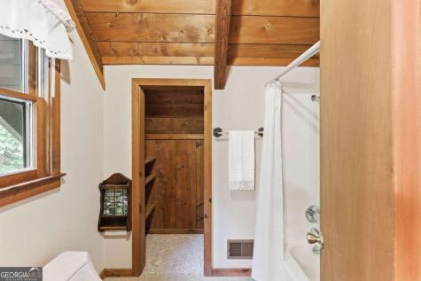 160 Indian Trail Sautee Nacoochee GA 30571