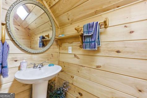 160 Indian Trail Sautee Nacoochee GA 30571