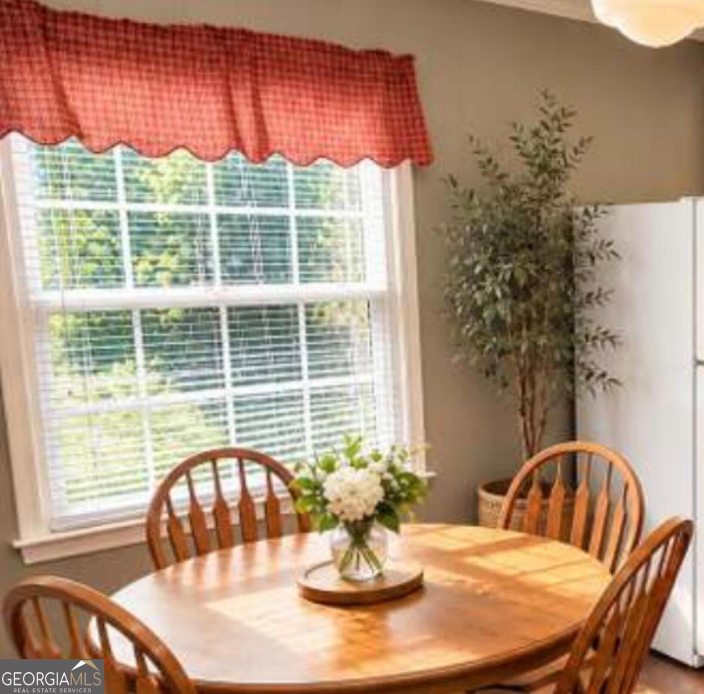 352 S Dugger Avenue Roberta GA 31078