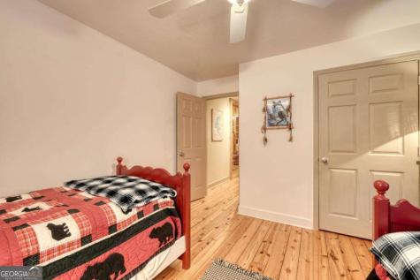 4868 Swallows Creek Road Hiawassee GA 30546