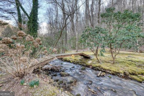 4868 Swallows Creek Road Hiawassee GA 30546