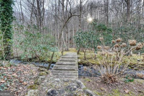 4868 Swallows Creek Road Hiawassee GA 30546