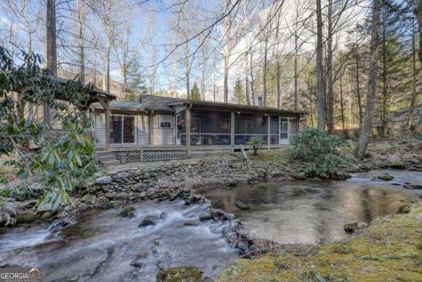 4868 Swallows Creek Road Hiawassee GA 30546