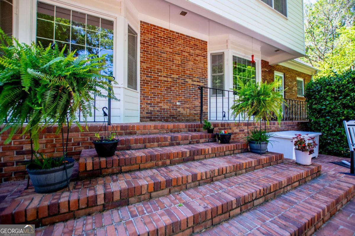 203 S Ole Hickory Trail Carrollton GA 30117
