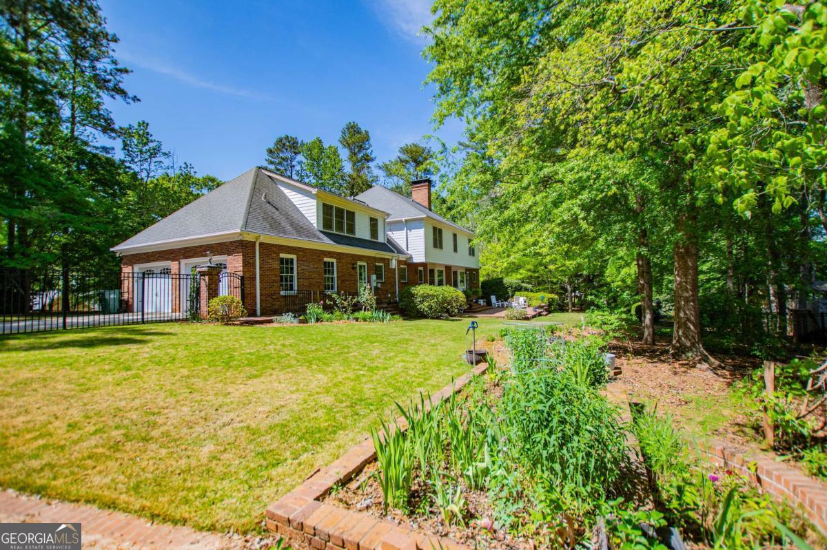 203 S Ole Hickory Trail Carrollton GA 30117