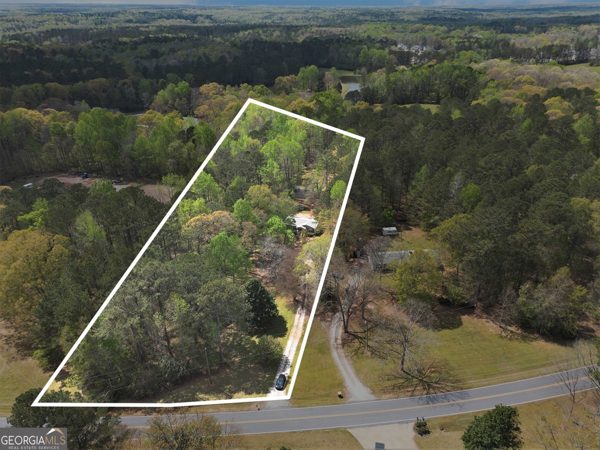 1201 Sid Hunter Road Senoia GA 30276
