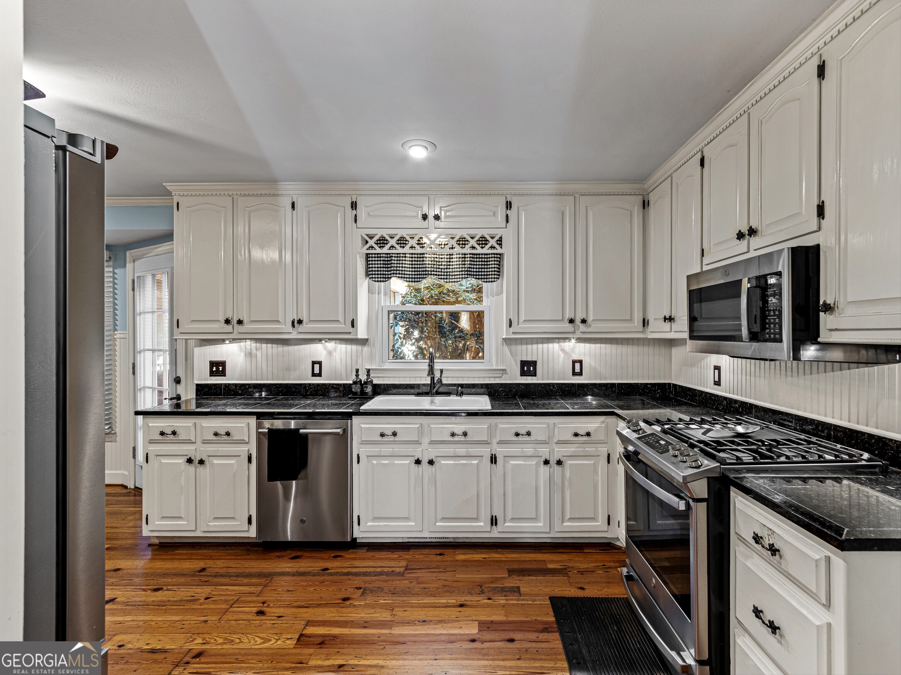 215 Pineywood Road Griffin GA 30224