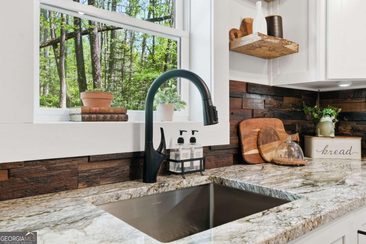 10758 Chatsworth Highway Ellijay GA 30540