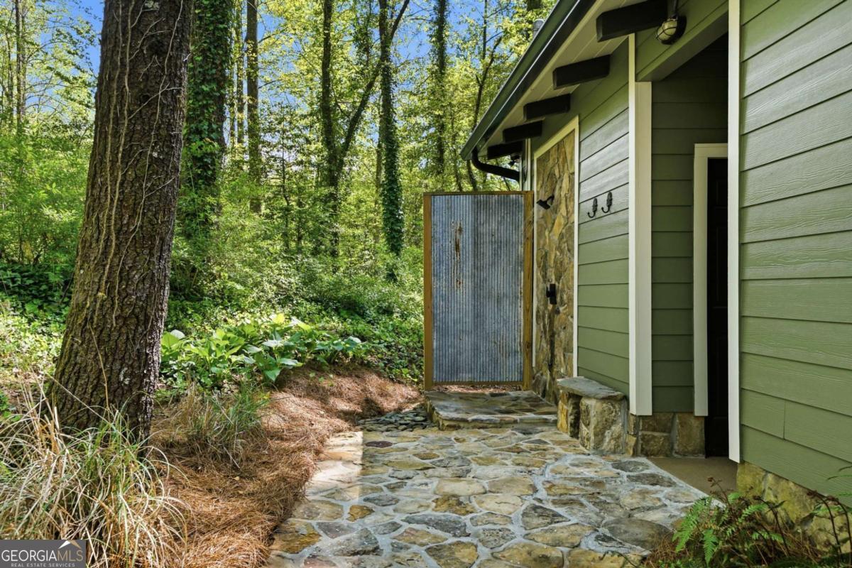 10758 Chatsworth Highway Ellijay GA 30540