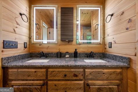 329 Autumn Ridge Drive Mineral Bluff GA 30559