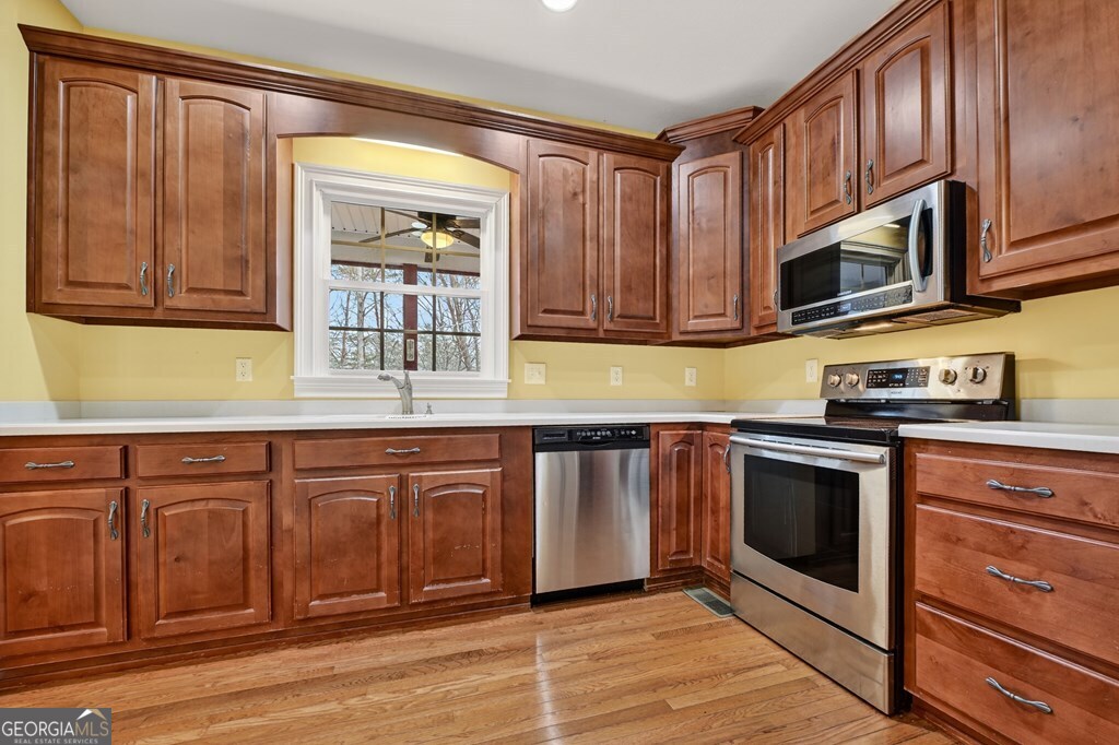 220 Oakridge Lane Ellijay GA 30536