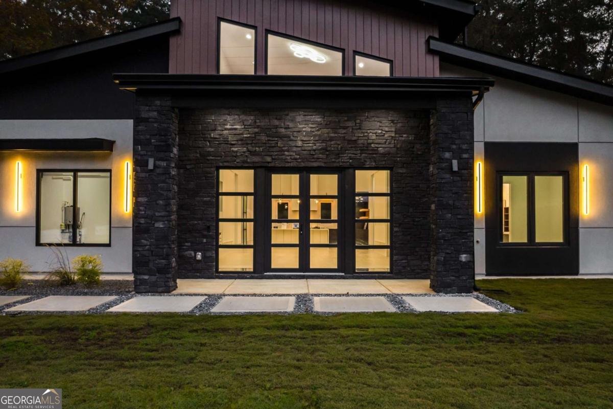 670 Loganville Highway Winder GA 30680