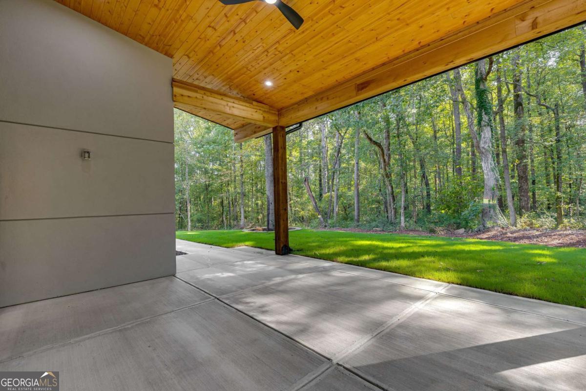 670 Loganville Highway Winder GA 30680