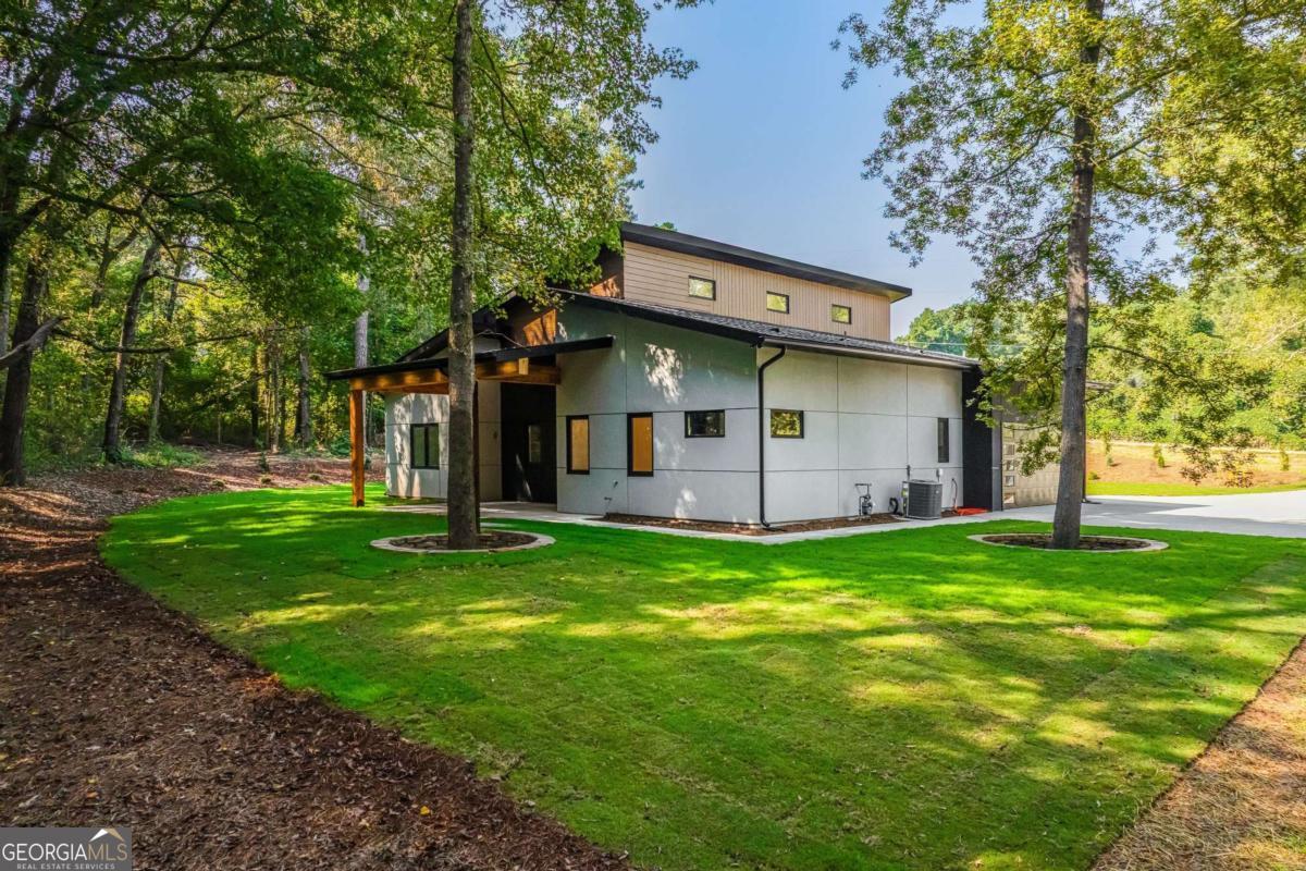 670 Loganville Highway Winder GA 30680