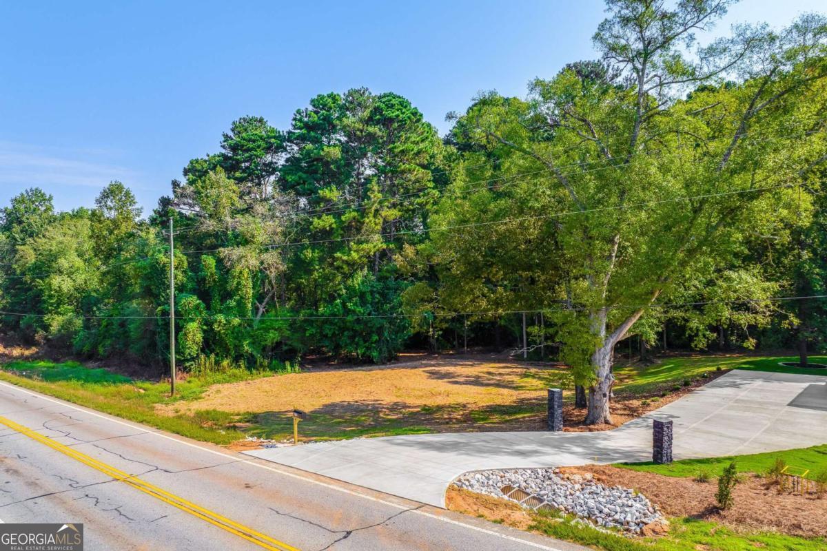 670 Loganville Highway Winder GA 30680