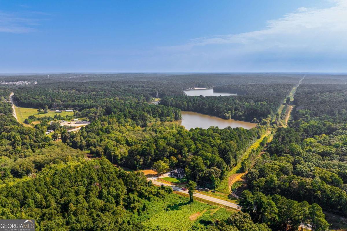 670 Loganville Highway Winder GA 30680