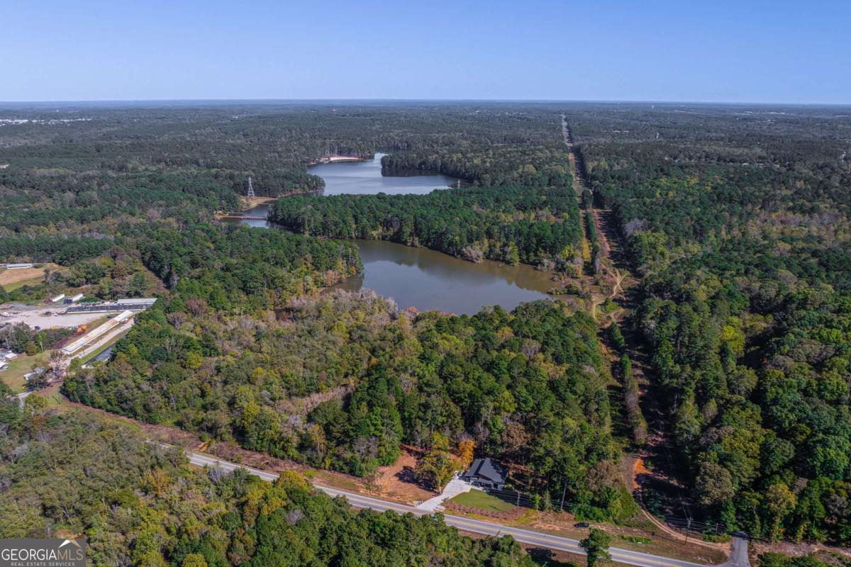 670 Loganville Highway Winder GA 30680
