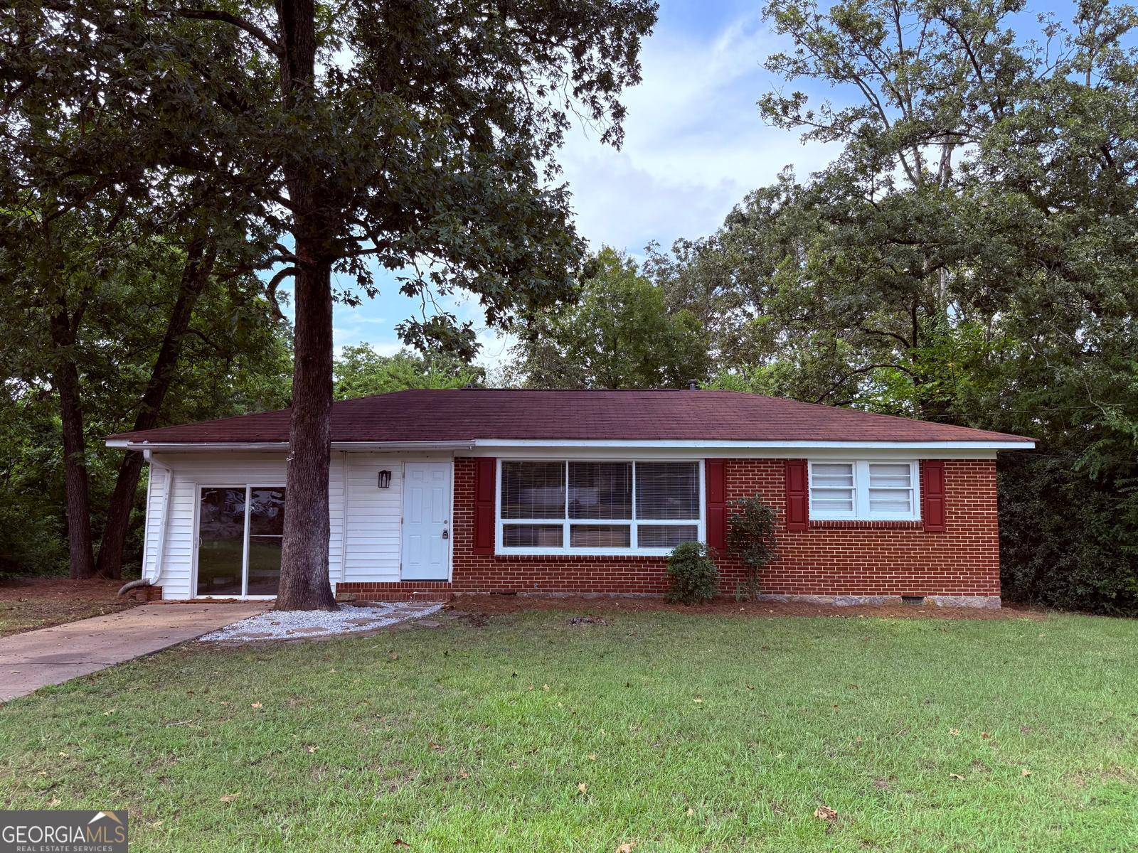 2602 Lakeridge Circle Rome GA 30165