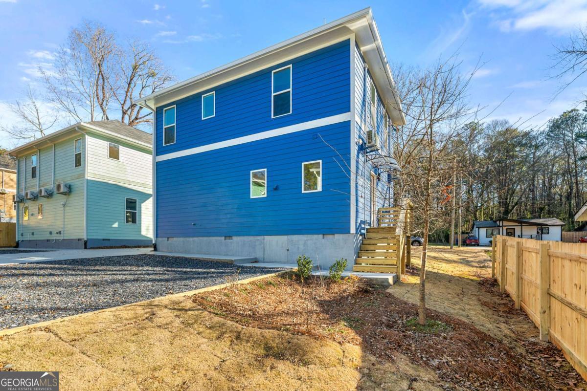 1092 Wedgewood Drive NW Atlanta GA 30318