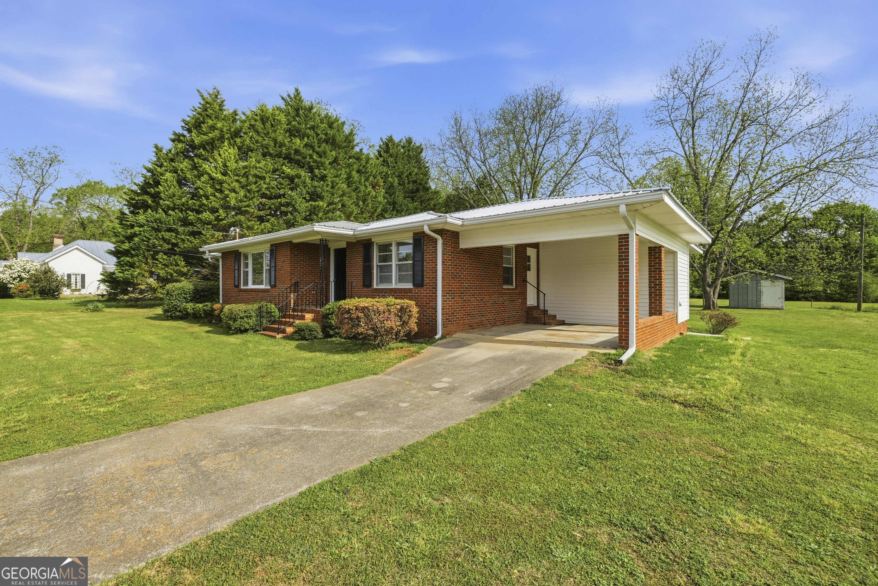 93 Carlton Avenue Union Point GA 30669