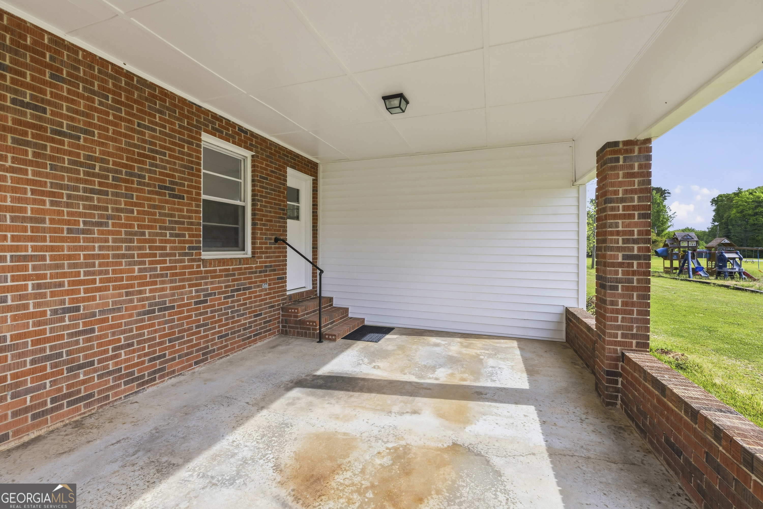 93 Carlton Avenue Union Point GA 30669