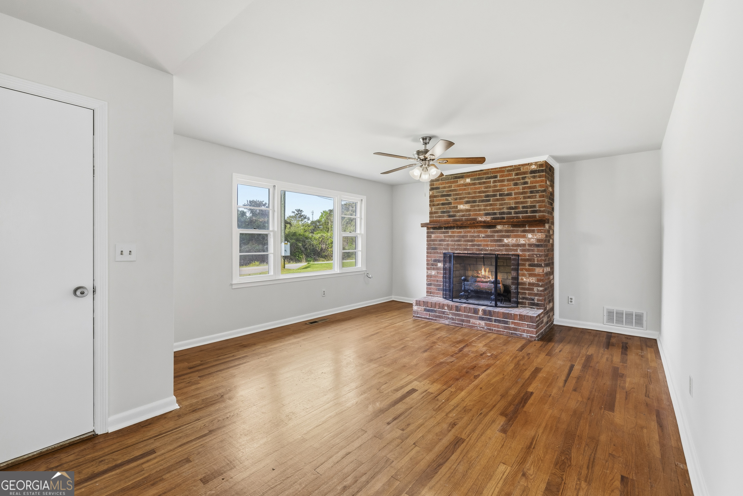 93 Carlton Avenue Union Point GA 30669