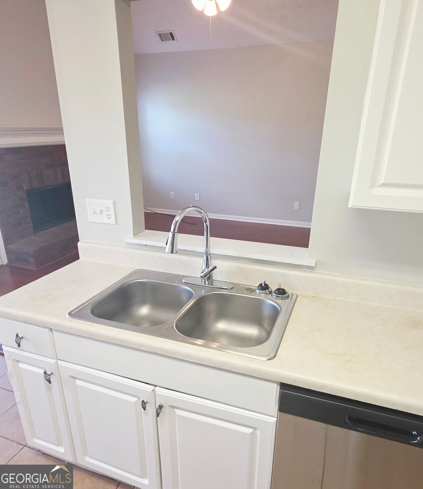 65 Mills Landing Covington GA 30016