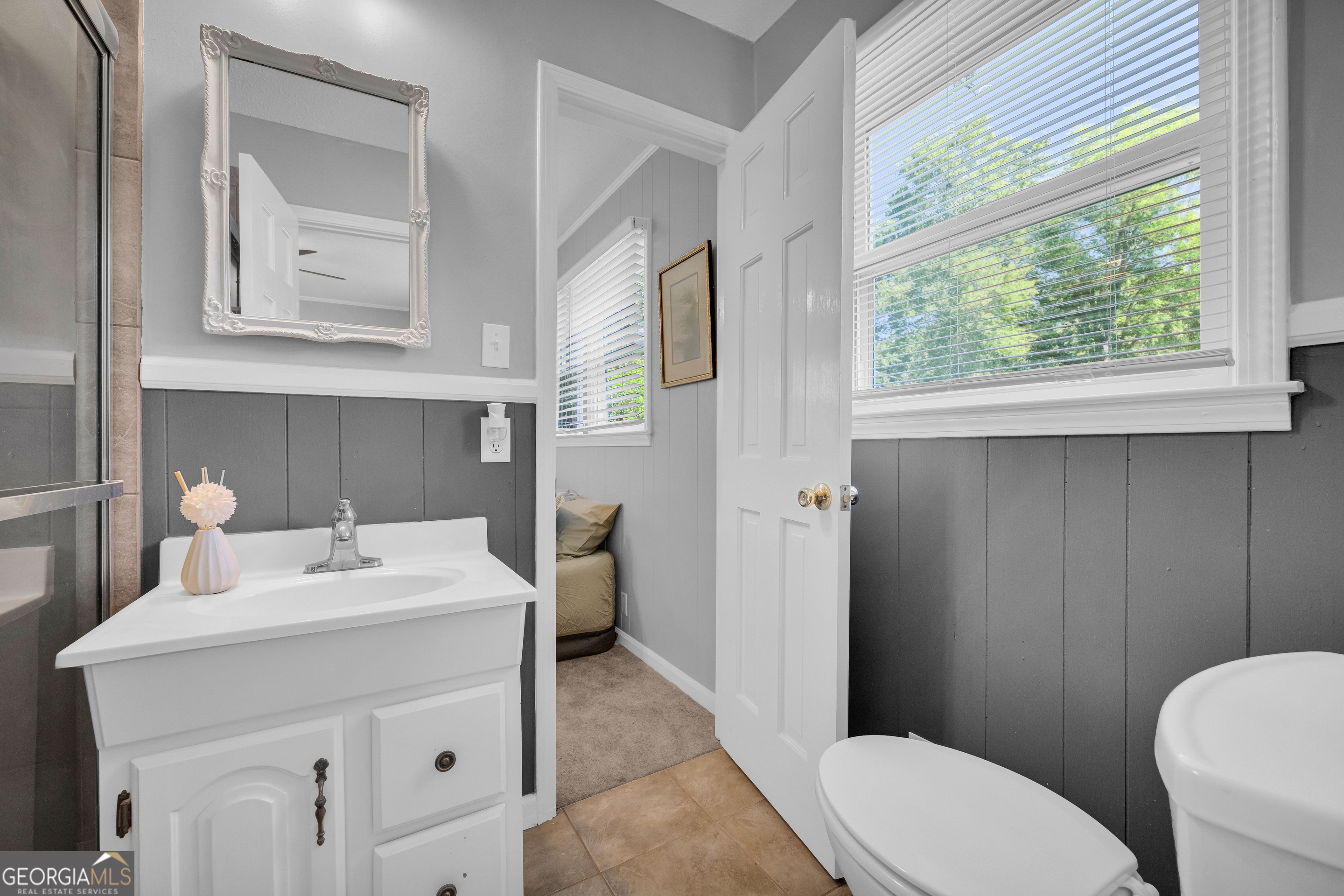 101 W Hendricks Street Bowman GA 30624