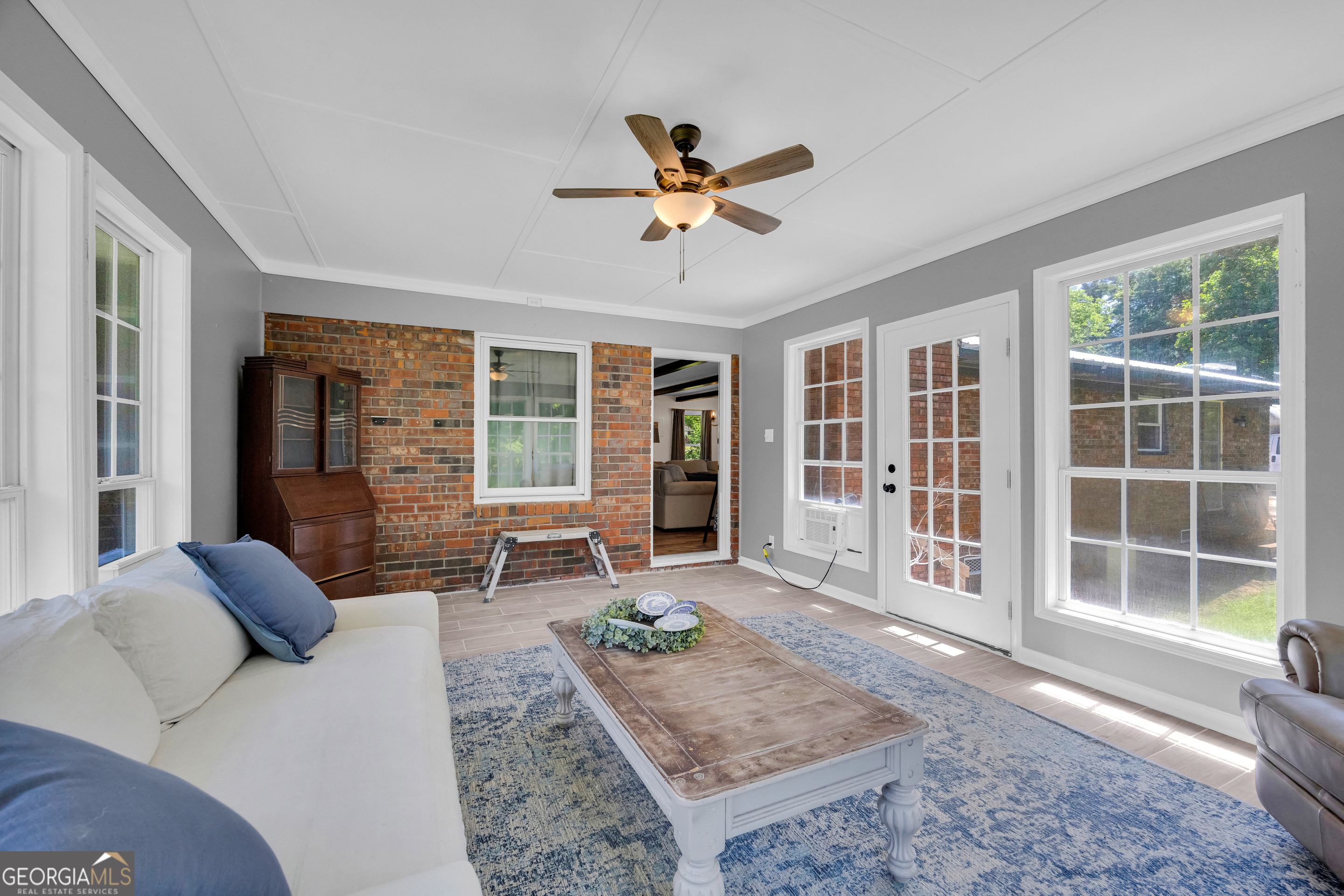 101 W Hendricks Street Bowman GA 30624