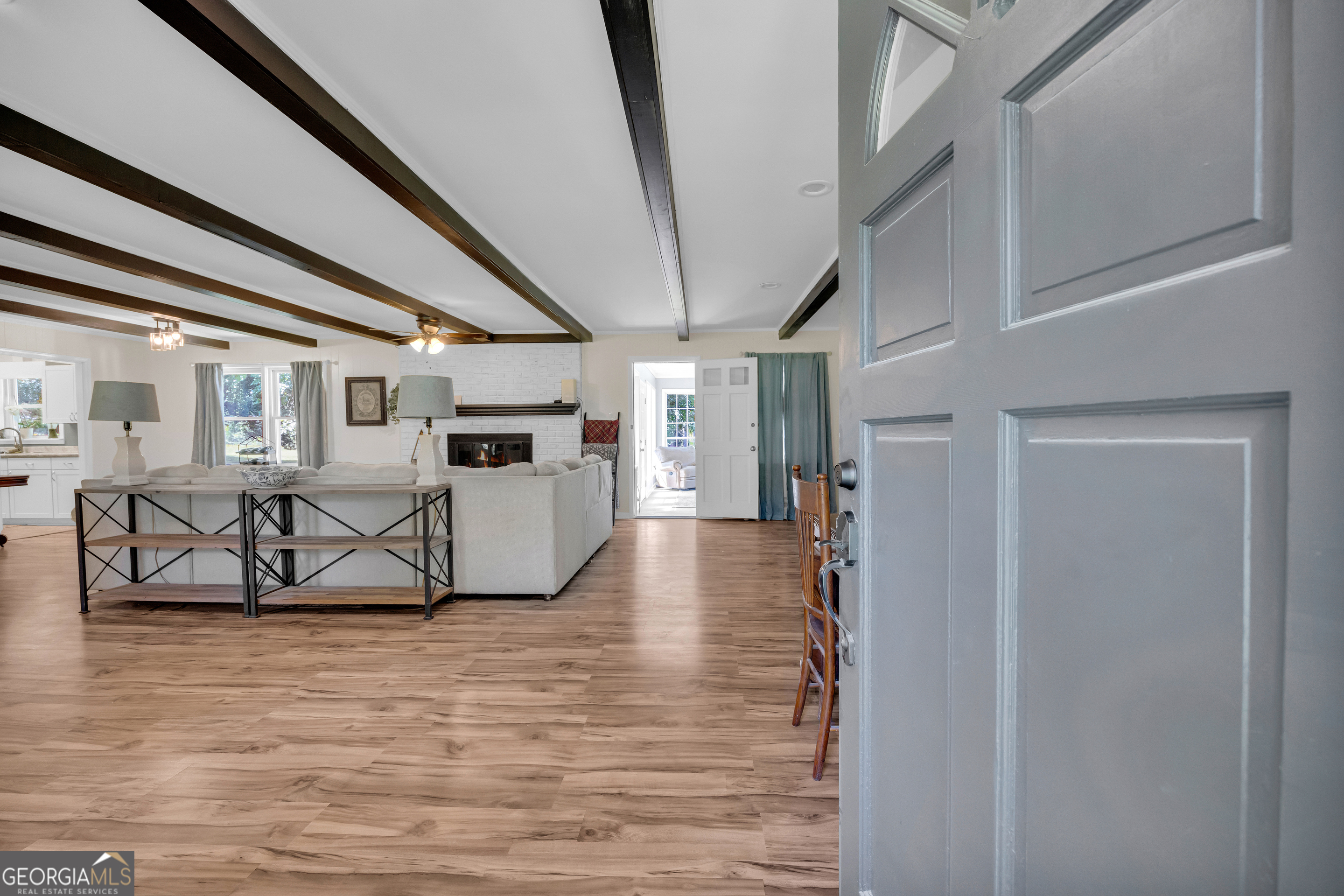 101 W Hendricks Street Bowman GA 30624