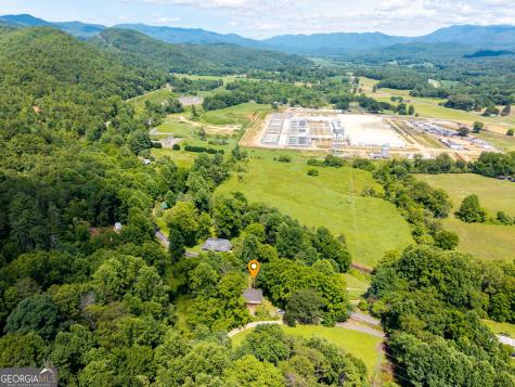 501 Hyatt Creek Road Marble NC 28905