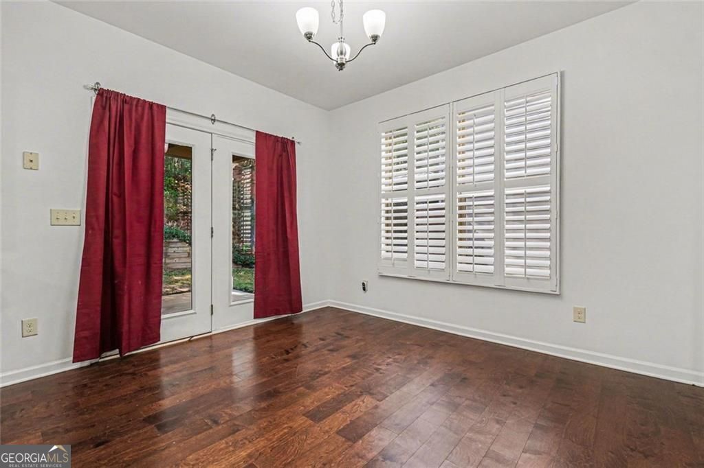 4987 Rapahoe Trail Atlanta GA 30349