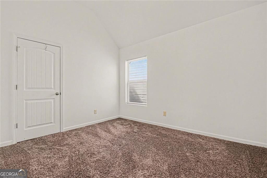 4987 Rapahoe Trail Atlanta GA 30349