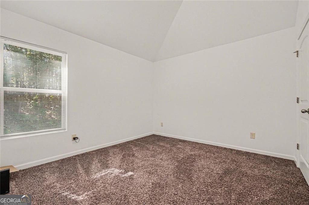 4987 Rapahoe Trail Atlanta GA 30349