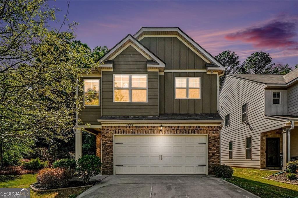 4987 Rapahoe Trail Atlanta GA 30349