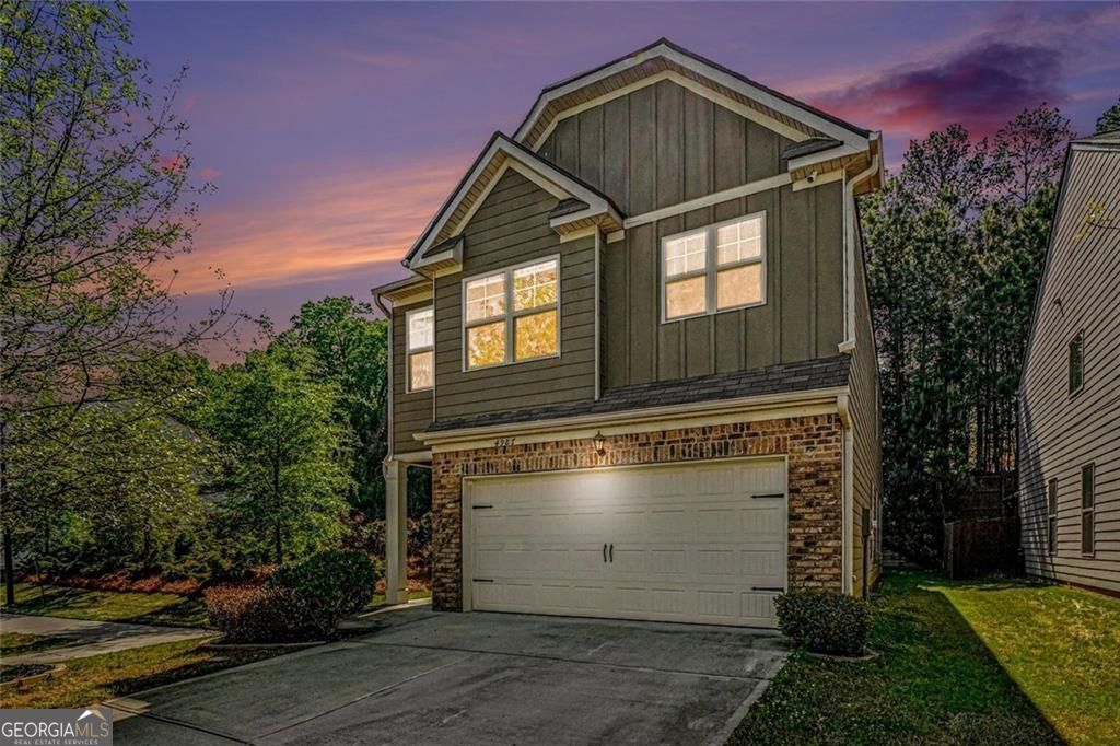 4987 Rapahoe Trail Atlanta GA 30349