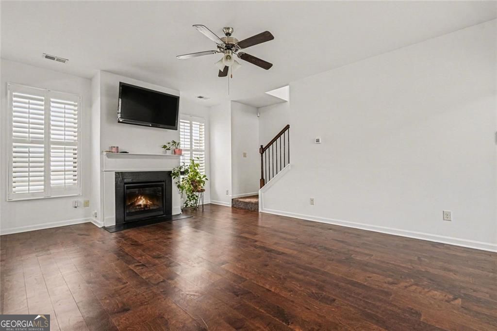 4987 Rapahoe Trail Atlanta GA 30349