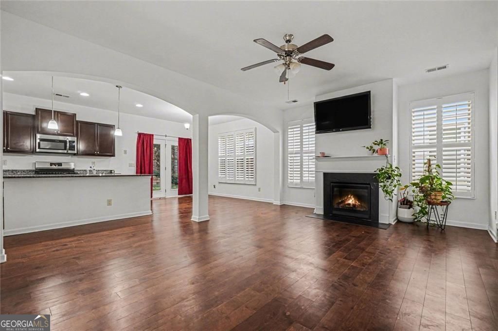 4987 Rapahoe Trail Atlanta GA 30349