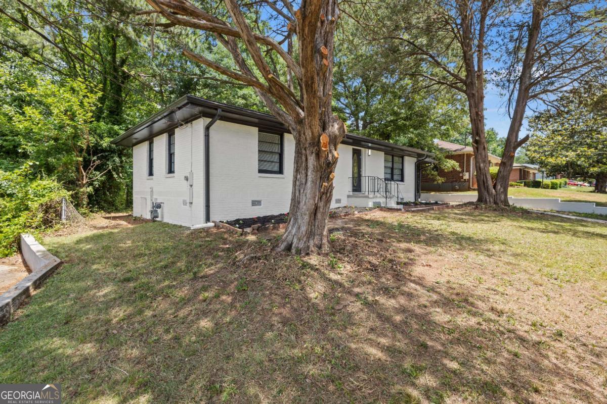 1673 Flintwood Drive SE Atlanta GA 30316