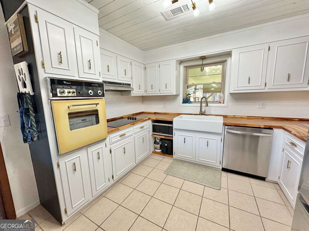 107 Newton Drive Lyons GA 30436