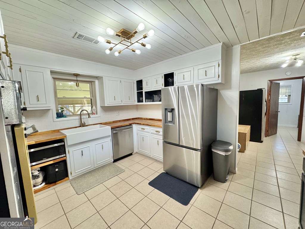 107 Newton Drive Lyons GA 30436